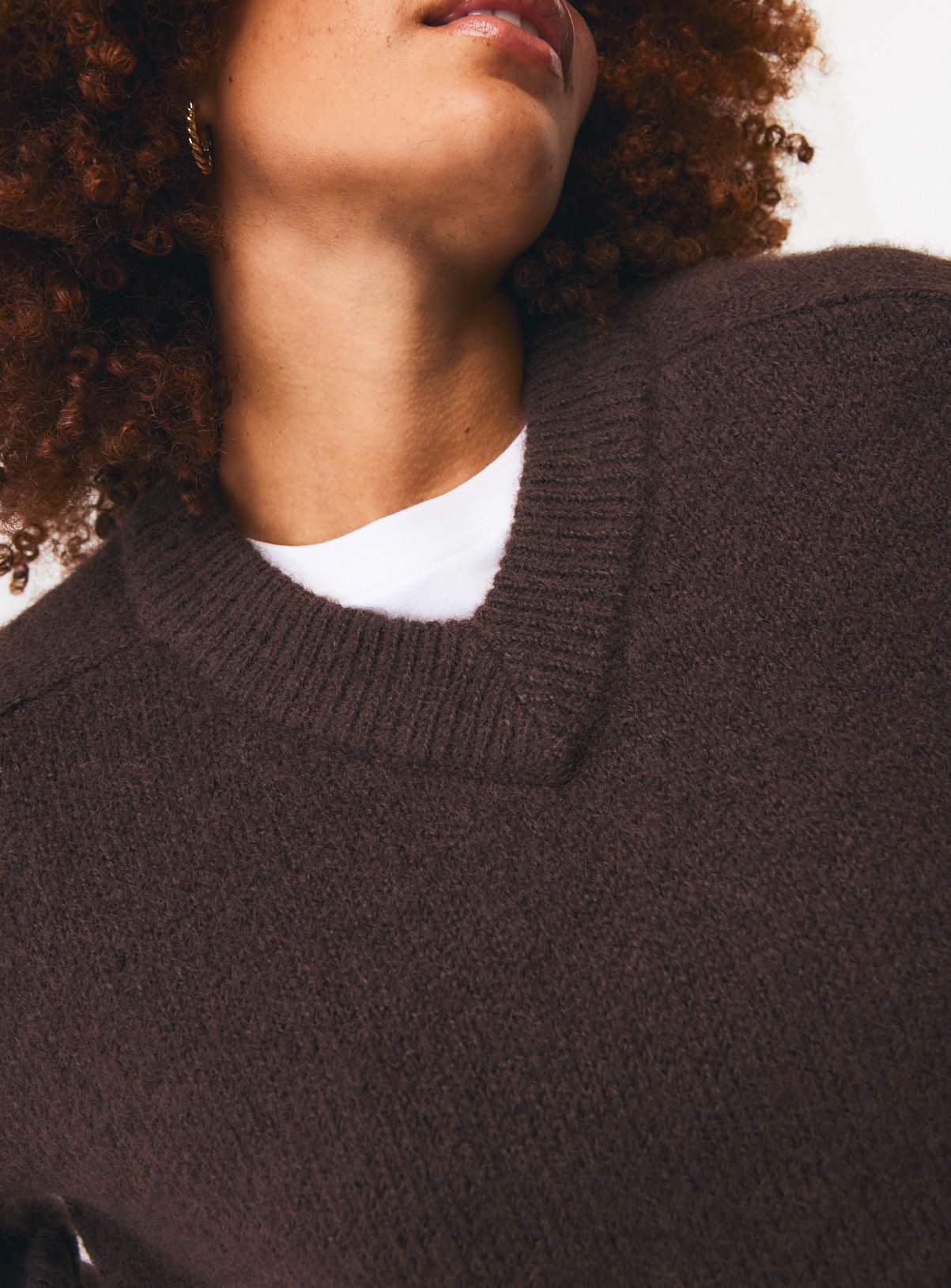 Dark Brown Boxy V-Neck Saddle Shoulder Jumper XL - Image 3 thumbnail
